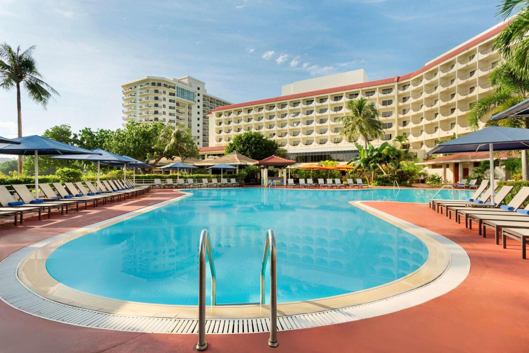 Hilton Guam Resort & Spa Тумон Екстериор снимка