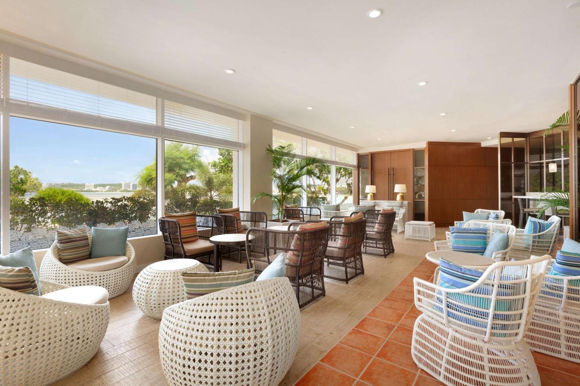 Hilton Guam Resort & Spa Тумон Екстериор снимка