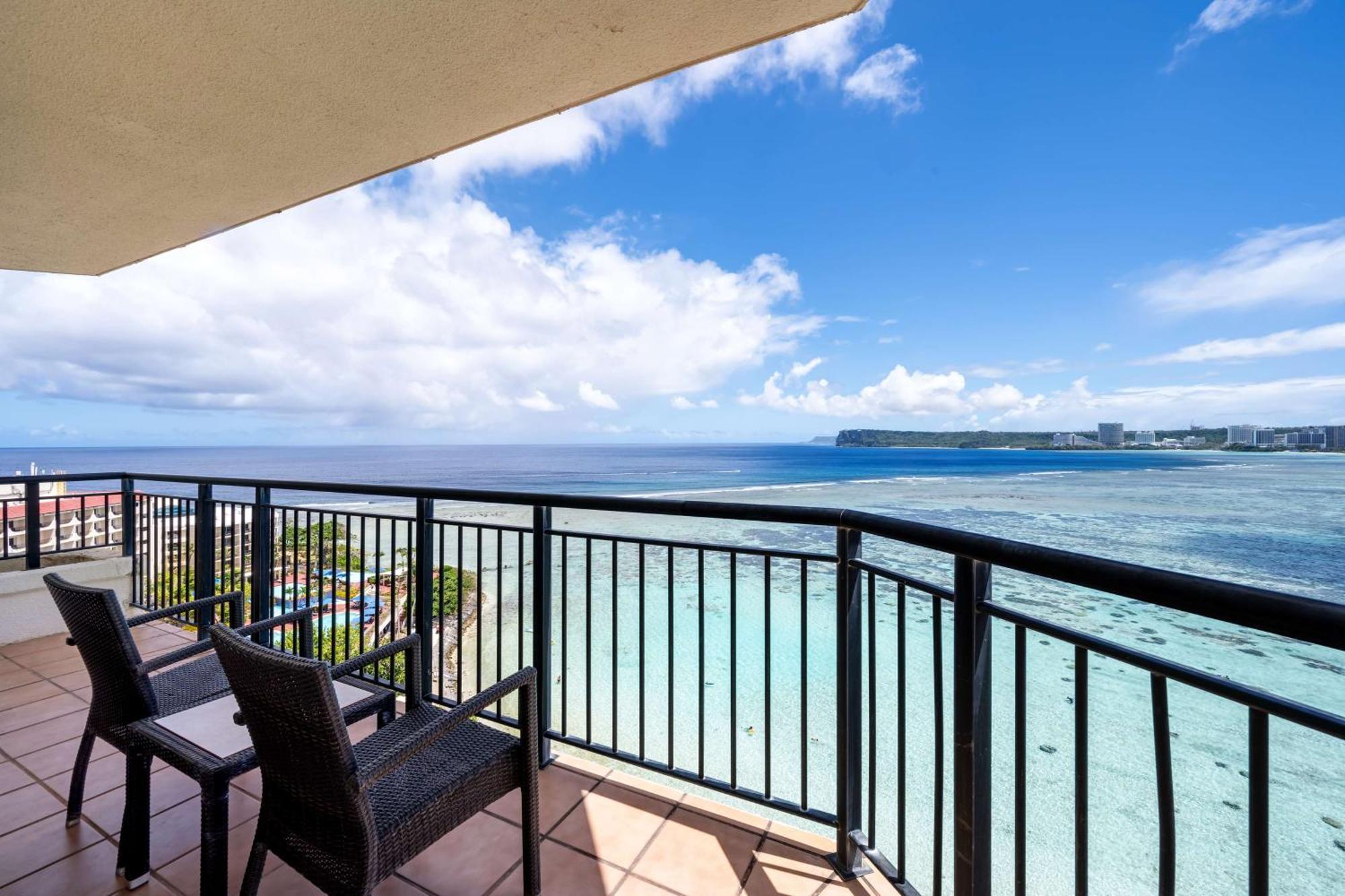 Hilton Guam Resort & Spa Тумон Екстериор снимка